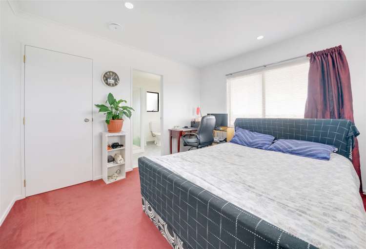 4 Brunswick Rise Mangere_14