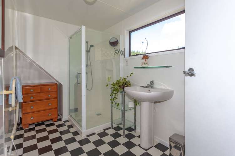 232 Russell Bruce Place Onemana_9