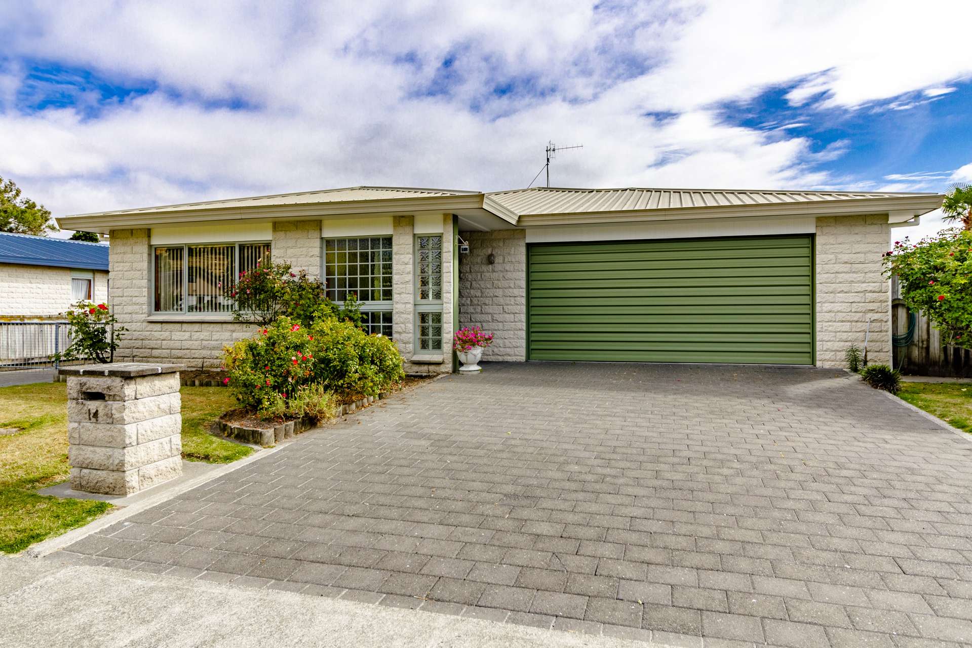 14 Hetley Crescent Taradale_0