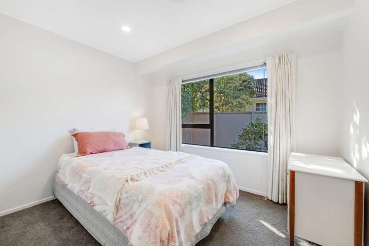20 Butley Drive Farm Cove_19
