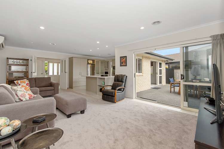 19 Palliser Drive Huntington_6