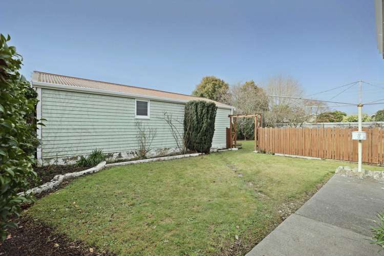 10 Galbraith Street Allenton_35