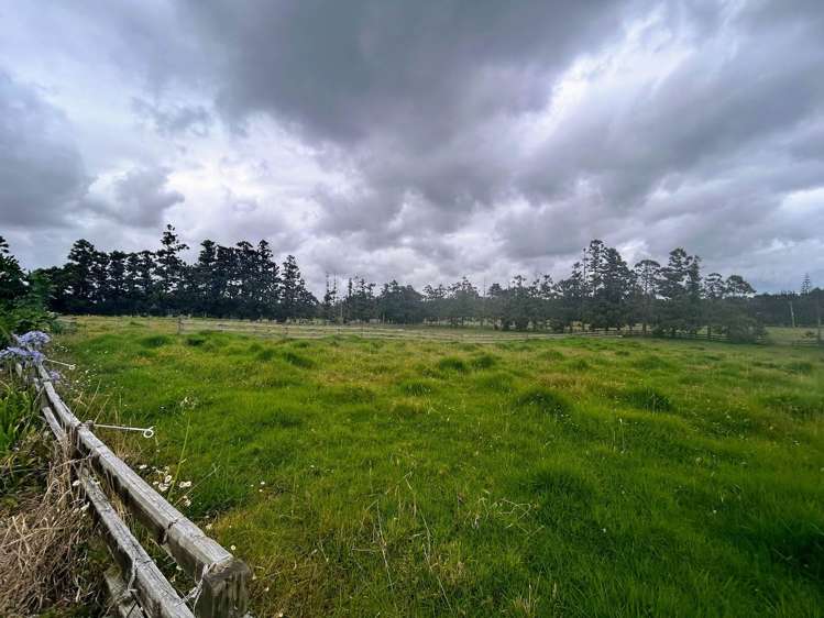 319 Glenbrook Beach Road Glenbrook_10