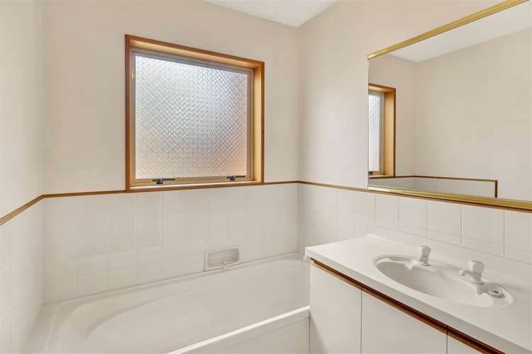 1/9 Claverley Gardens Avonhead_8