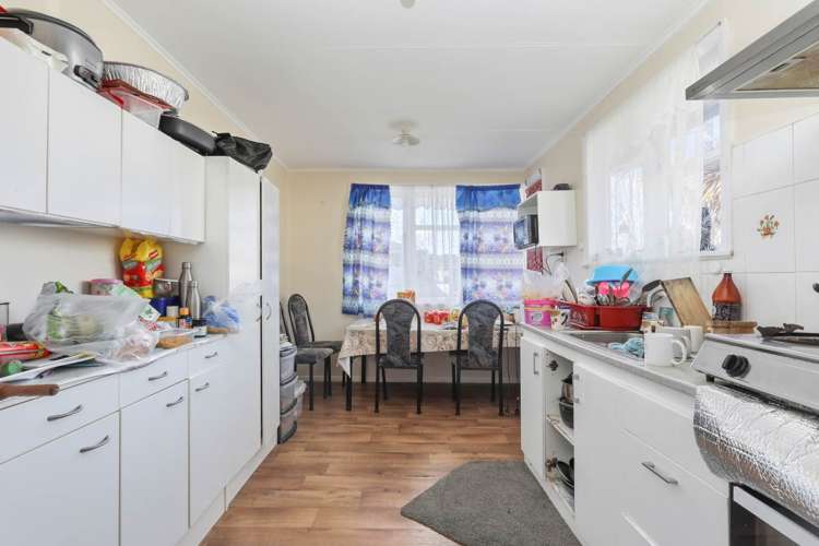 70 Swaffield Road Papatoetoe_12