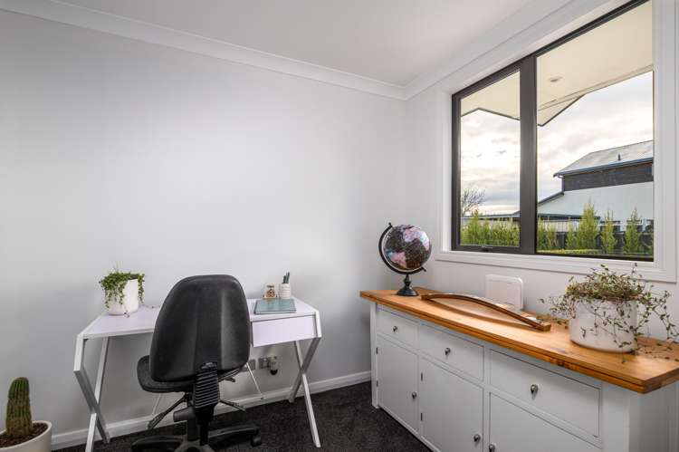 8 Spruce Close Alexandra_16