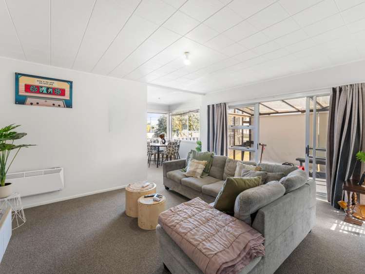 38 Thompson Terrace Manurewa_4