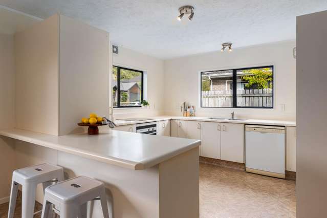 6 Furlong Crescent Churton Park_2