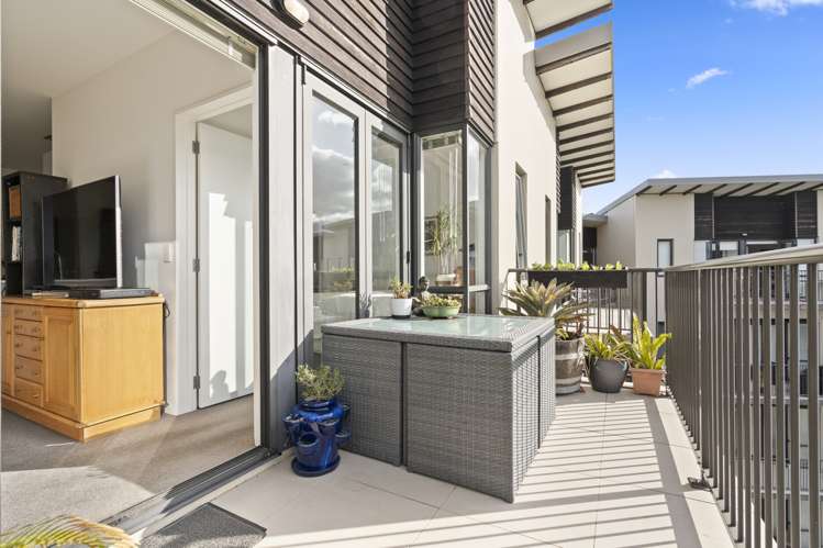 B406/525 East Coast Road Browns Bay_17