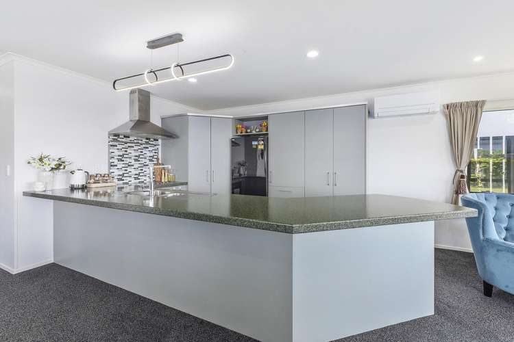 52 Miles Crescent Newlands_9