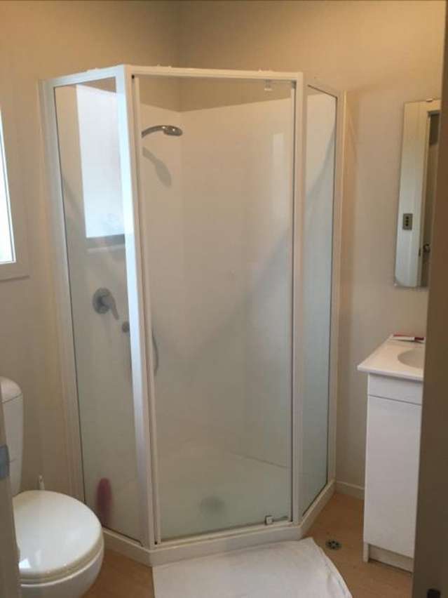 Room B/121C Tristram Street Callum Brae_2