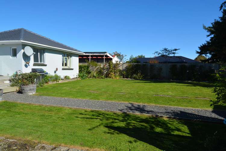 330 Saint Andrew Street Glengarry_16