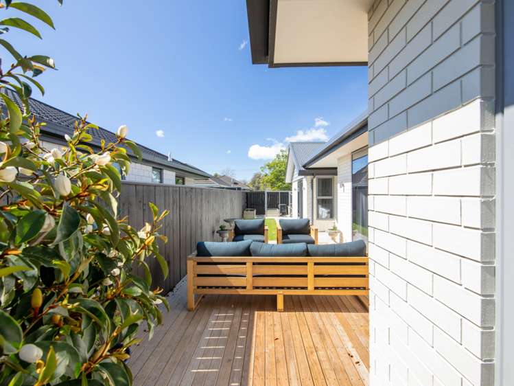 21 Corsair Crescent Burleigh_17