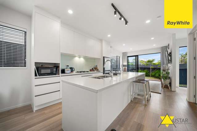 3/39 Lyndhurst Road Te Atatu South_3