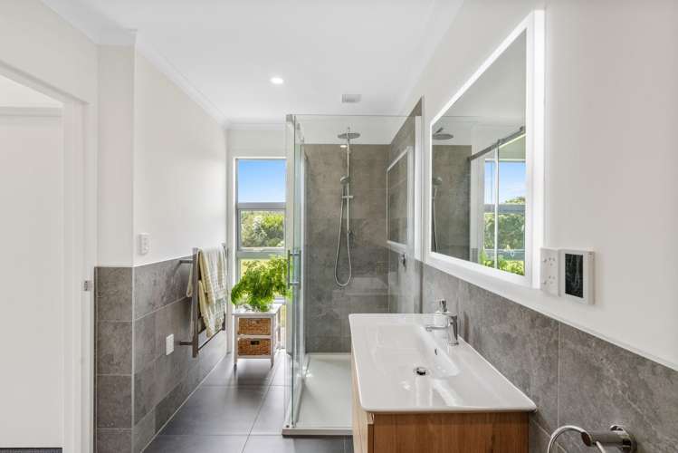 34 Western Rise Ohau_14