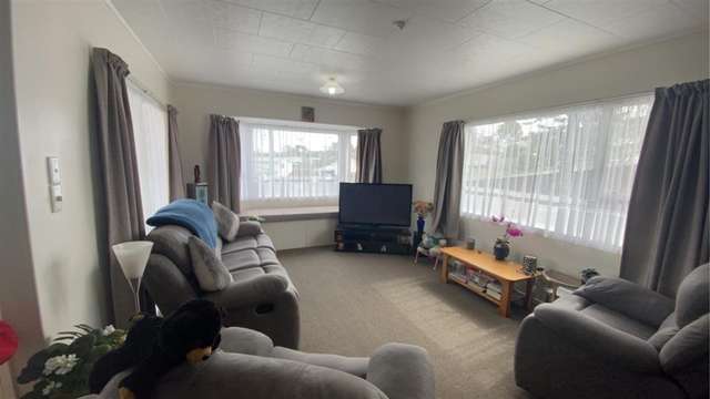 135 Moire Rd 11426_2
