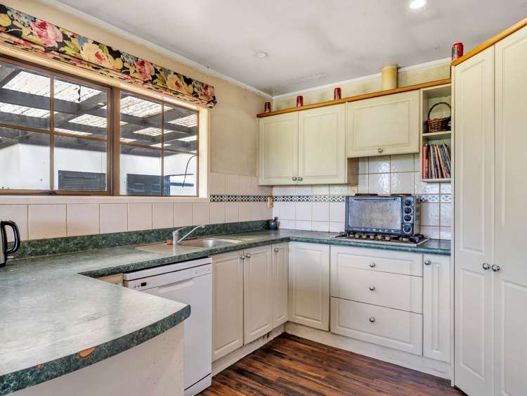 5 Cookson Road Tikitere_17