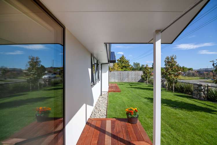 2 Thomas Way Brightwater_17