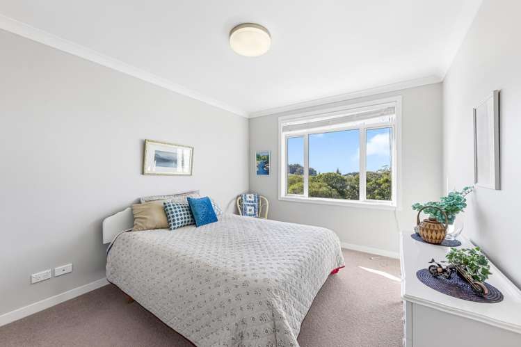 92 Landmark Terrace Orewa_12