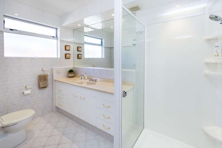 224 Taita Drive Avalon_12