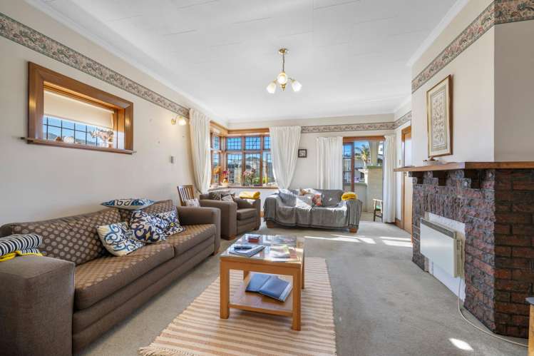 26-28 Waikawa Road Picton_12