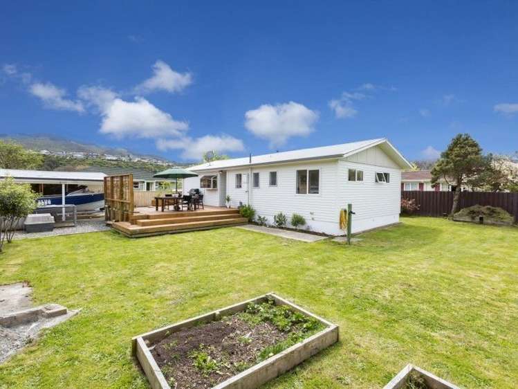 27 Longfellow Street Trentham_4