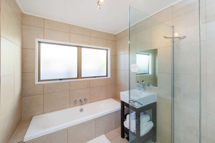 27 Aintree Crescent Awapuni_13