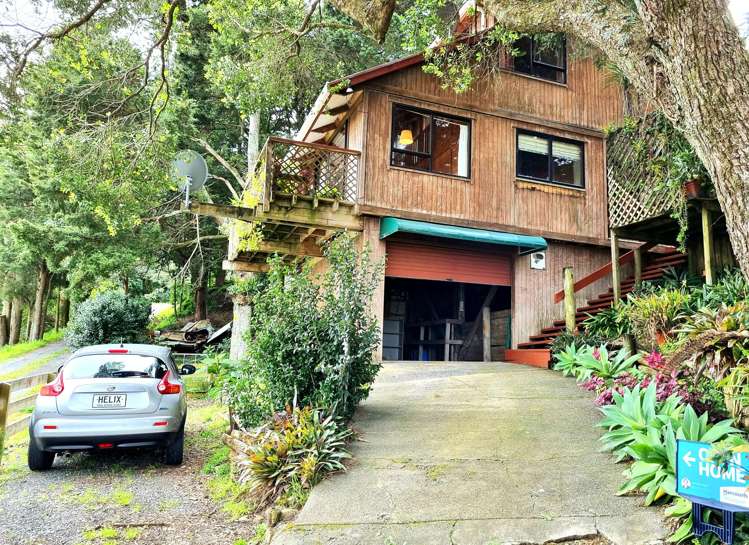 129 Riverside Drive_0