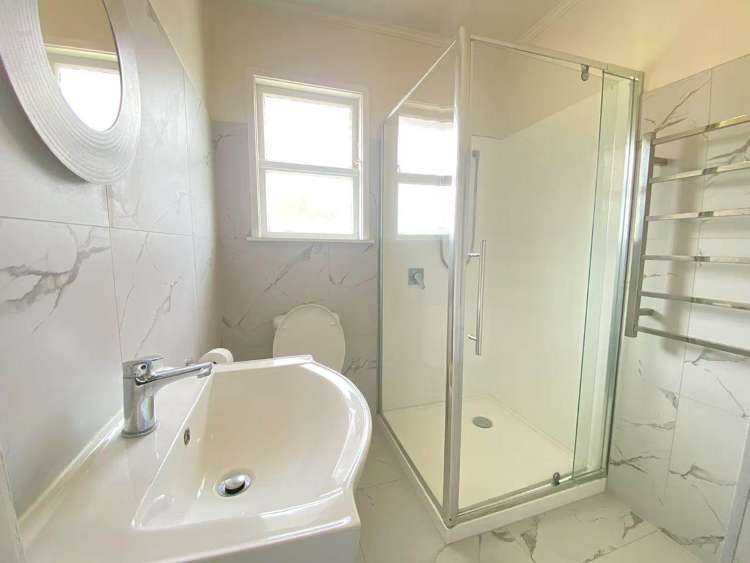 2/680 Pakuranga Road Howick_6