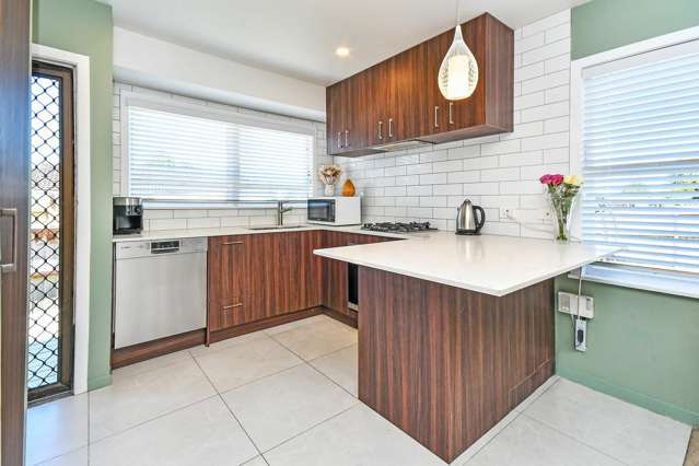 1/18 Duke Street Papakura_4