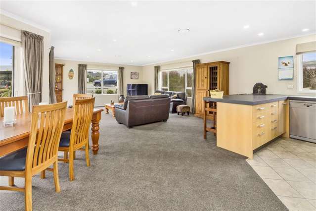 11 Pukemere Way Pukerua Bay_4