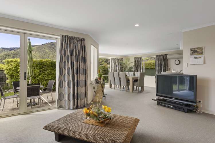 8 Whitby Close Waikawa_10