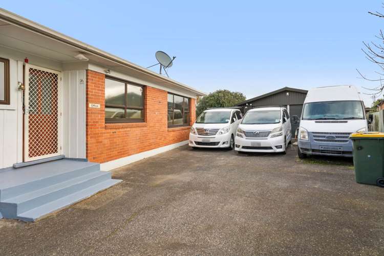 18 Lipscombe Avenue Papatoetoe_14