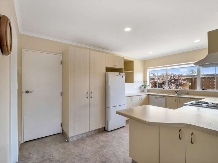 102A Surrey Road Springvale_10