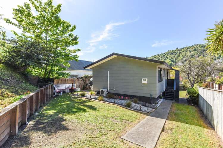 2/62 Waimea Road Nelson South_4