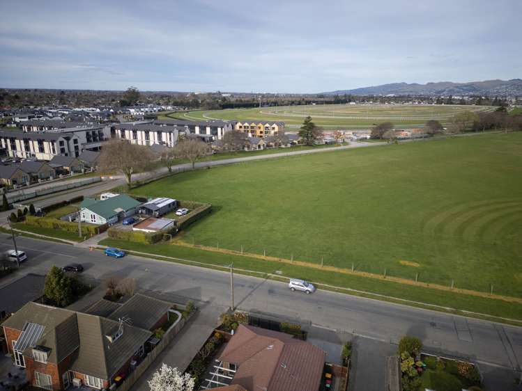 1/50 Steadman Road Broomfield_17