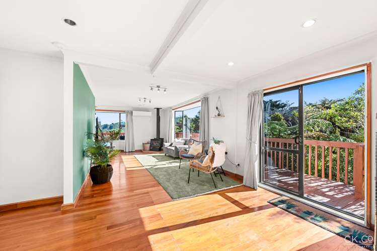 24 Titiro Moana Road Korokoro_6