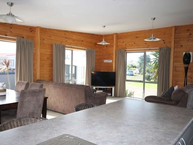 35 Oceanair Drive Pauanui_7