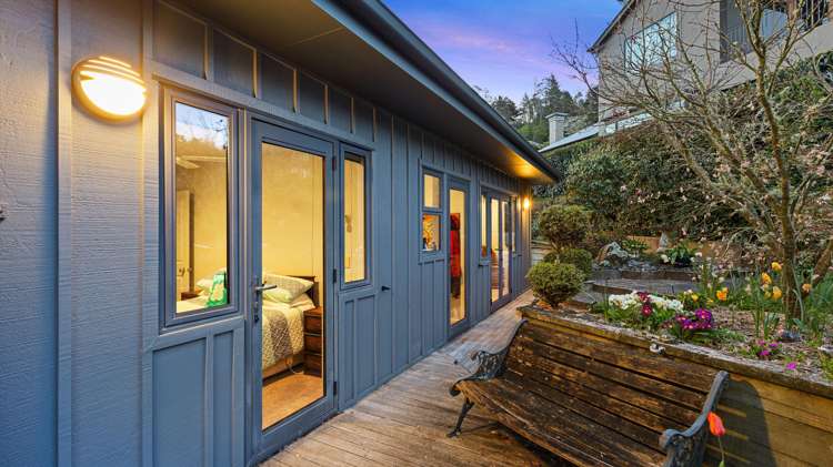 2/50 Wakeman Road Acacia Bay_30