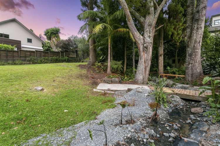 32 Windermere Crescent Blockhouse Bay_12