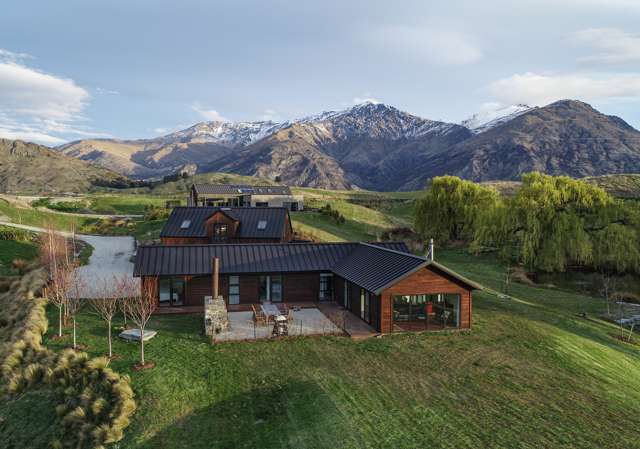 82 Threepwood Road Dalefield/Wakatipu Basin_1