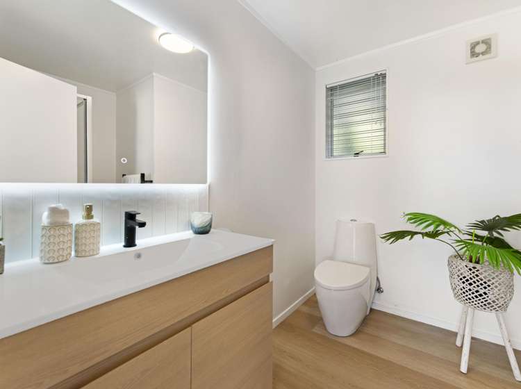 5 Gallony Ave Massey_10