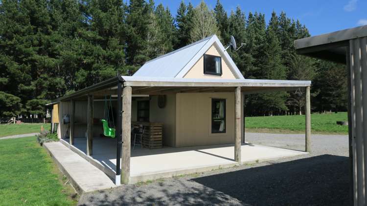 3957 Northbank Road Wairau Valley_32