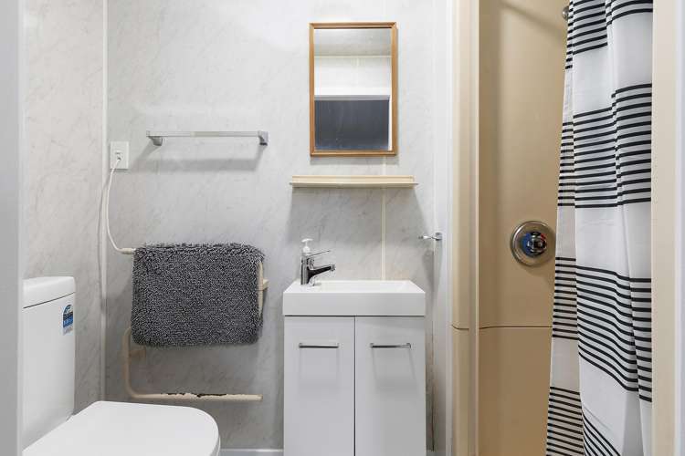 22 Carvel Lane Whitby_14