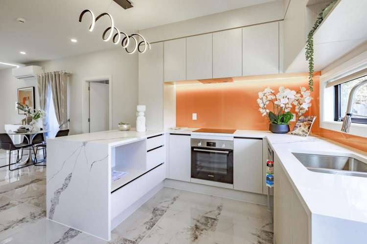 1/3 Capsticks Road Otara_3