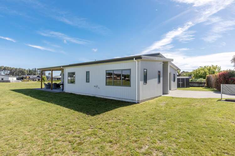 112 Parekaawa Drive_0