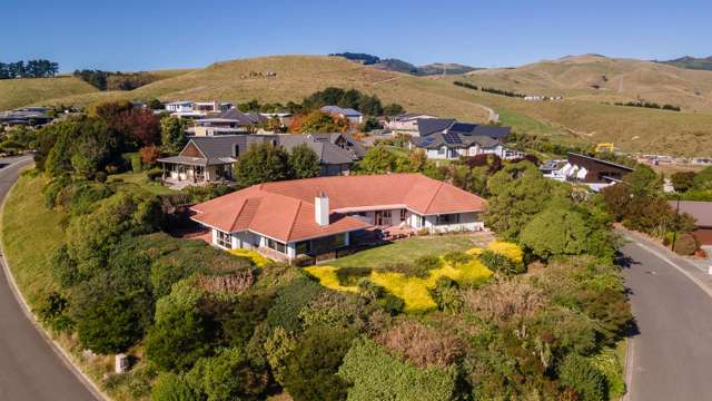 Fabulous Daytime Views & Starry Nights!!