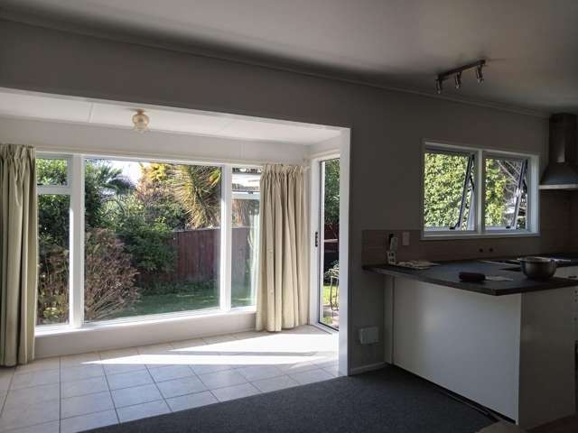 2/8 Norwich Street Stoke_1