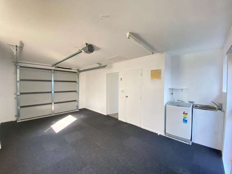 4050A Great North Road Glen Eden_9