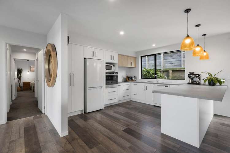 95a Beach Road Waihi Beach_6